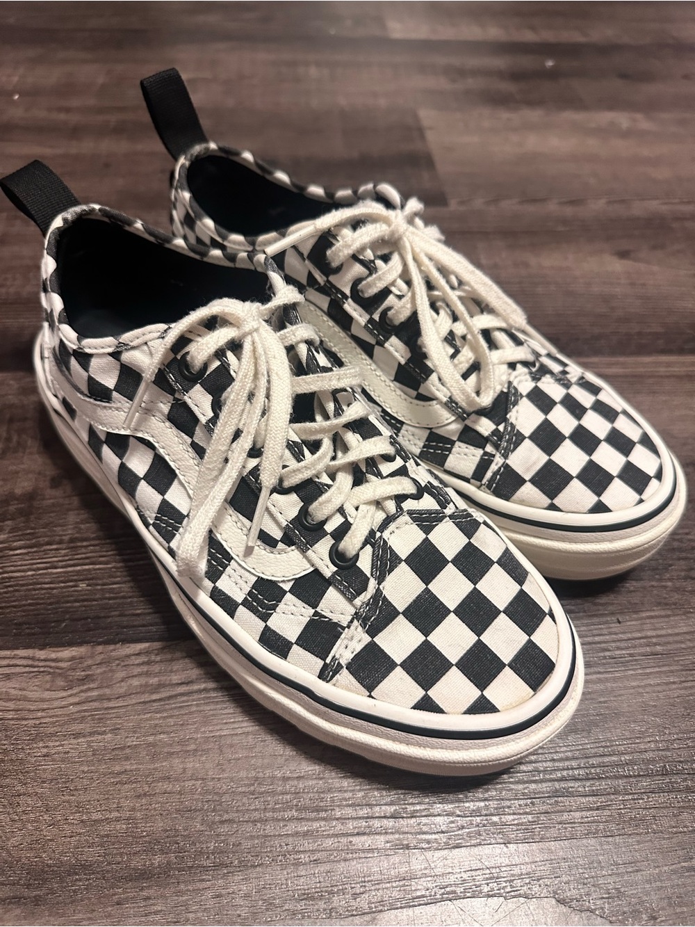Vans Checkerboard Lace-Up Women’s Sneakers